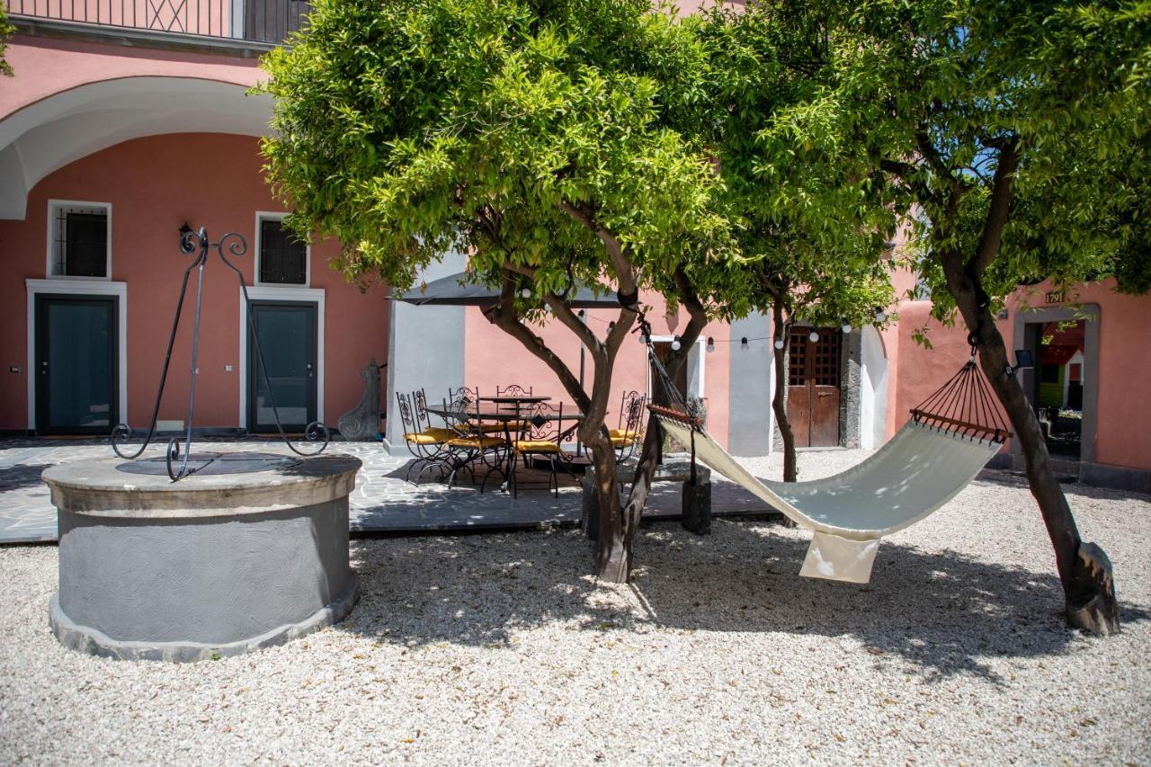 Palazzo D'Aquino Hotel Boscoreale Exterior photo