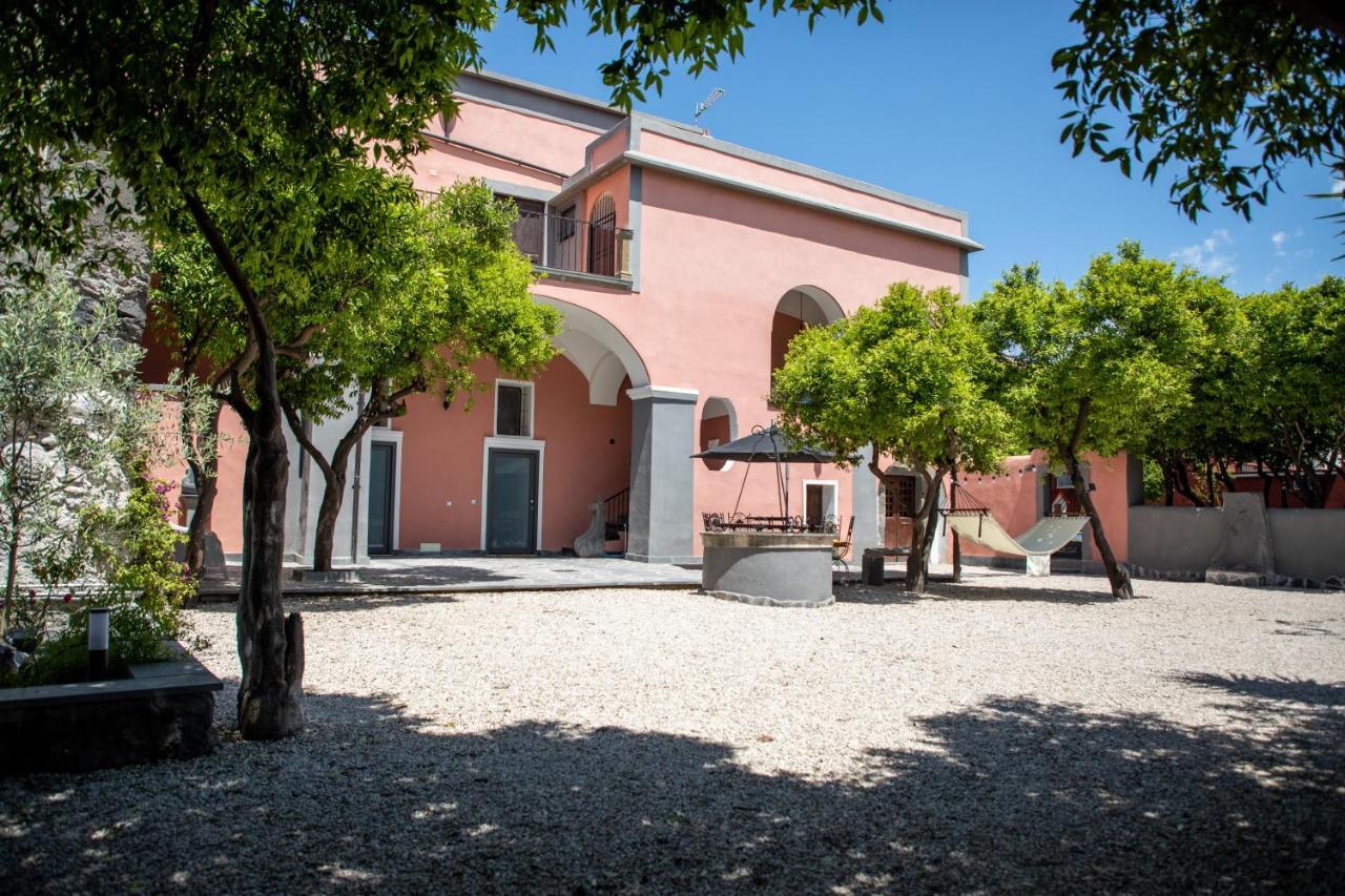 Palazzo D'Aquino Hotel Boscoreale Exterior photo